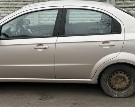 Бежевый Шевроле Авео, объемом двигателя 1.6 л и пробегом 190 тыс. км за 3200 $, фото 4 на Automoto.ua