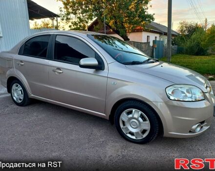 Бежевый Шевроле Авео, объемом двигателя 1.6 л и пробегом 180 тыс. км за 4650 $, фото 3 на Automoto.ua