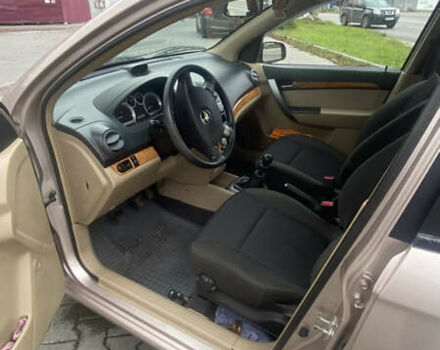 Бежевий Шевроле Авео, об'ємом двигуна 1.6 л та пробігом 140 тис. км за 4000 $, фото 17 на Automoto.ua