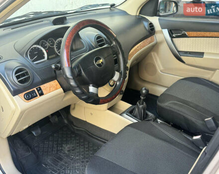 Бежевий Шевроле Авео, об'ємом двигуна 1.6 л та пробігом 89 тис. км за 5199 $, фото 24 на Automoto.ua