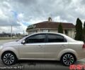 Бежевый Шевроле Авео, объемом двигателя 1.6 л и пробегом 206 тыс. км за 3899 $, фото 1 на Automoto.ua