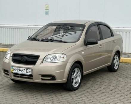 Бежевый Шевроле Авео, объемом двигателя 1.5 л и пробегом 103 тыс. км за 3800 $, фото 1 на Automoto.ua