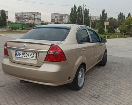 Бежевый Шевроле Авео, объемом двигателя 1.4 л и пробегом 300 тыс. км за 3300 $, фото 3 на Automoto.ua