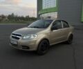 Бежевый Шевроле Авео, объемом двигателя 1.6 л и пробегом 130 тыс. км за 3550 $, фото 1 на Automoto.ua