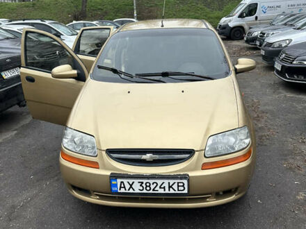 Бежевий Шевроле Авео, об'ємом двигуна 1.5 л та пробігом 169 тис. км за 2500 $, фото 1 на Automoto.ua