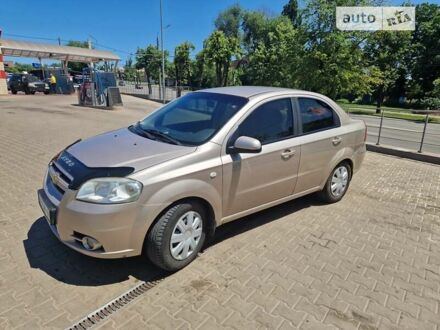 Шевроле Авео 2007 у Кривому Розі на Automoto.ua Бежевий Шевроле Авео, об'ємом двигуна 1.6 л та пробігом 124 тис. км за 4000 $, фото 1 на Automoto.ua