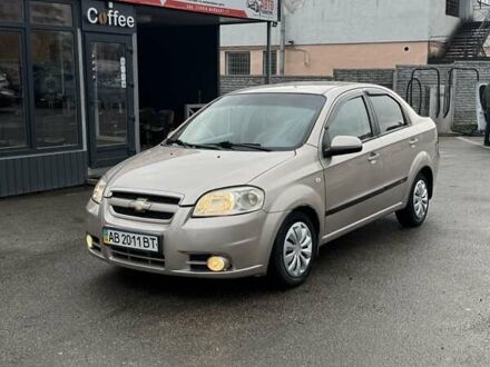 Бежевый Шевроле Авео, объемом двигателя 1.6 л и пробегом 150 тыс. км за 3800 $, фото 1 на Automoto.ua