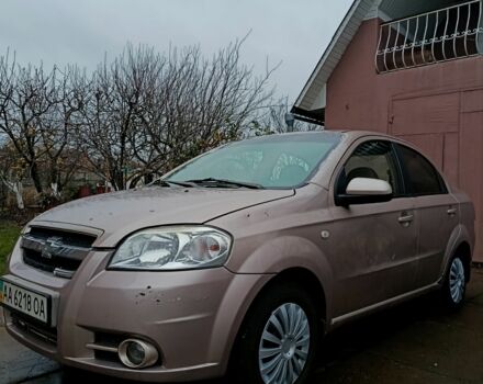 Бежевый Шевроле Авео, объемом двигателя 1.6 л и пробегом 237 тыс. км за 2100 $, фото 1 на Automoto.ua