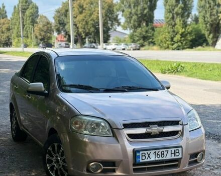 Бежевый Шевроле Авео, объемом двигателя 1.6 л и пробегом 215 тыс. км за 3600 $, фото 1 на Automoto.ua