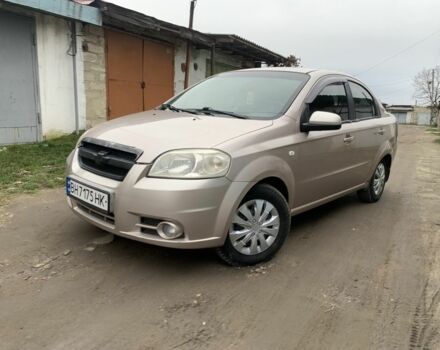 Бежевый Шевроле Авео, объемом двигателя 1.6 л и пробегом 187 тыс. км за 3100 $, фото 1 на Automoto.ua