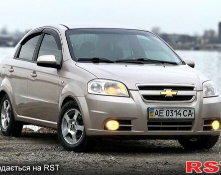 Бежевый Шевроле Авео, объемом двигателя 1.6 л и пробегом 230 тыс. км за 4500 $, фото 1 на Automoto.ua