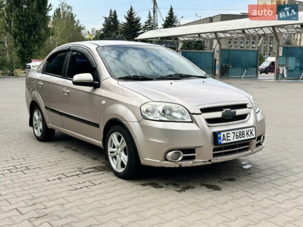 Шевроле Авео 2008 в Кривом Роге на Automoto.ua Бежевый Шевроле Авео, объемом двигателя 1.6 л и пробегом 294 тыс. км за 3700 $, фото 1 на Automoto.ua