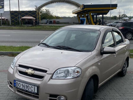 Шевроле Авео 2008 в Тернополе на Automoto.ua Бежевый Шевроле Авео, объемом двигателя 1.6 л и пробегом 140 тыс. км за 4000 $, фото 1 на Automoto.ua