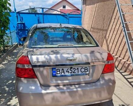 Бежевый Шевроле Авео, объемом двигателя 1.6 л и пробегом 195 тыс. км за 3000 $, фото 1 на Automoto.ua