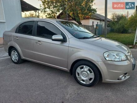 Шевроле Авео 2008 в Шостке на Automoto.ua Бежевый Шевроле Авео, объемом двигателя 1.6 л и пробегом 180 тыс. км за 4650 $, фото 1 на Automoto.ua