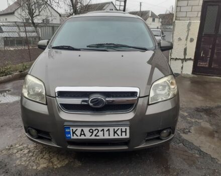 Бежевый Шевроле Авео, объемом двигателя 1.5 л и пробегом 286 тыс. км за 3550 $, фото 1 на Automoto.ua