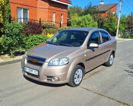 Бежевий Шевроле Авео, об'ємом двигуна 1.5 л та пробігом 130 тис. км за 3900 $, фото 1 на Automoto.ua