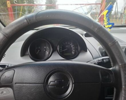 Черный Шевроле Авео, объемом двигателя 1 л и пробегом 342 тыс. км за 2300 $, фото 2 на Automoto.ua