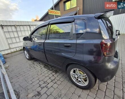Черный Шевроле Авео, объемом двигателя 1.5 л и пробегом 220 тыс. км за 1900 $, фото 2 на Automoto.ua