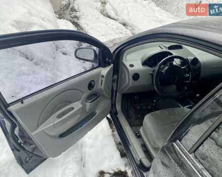 Чорний Шевроле Авео, об'ємом двигуна 1.5 л та пробігом 273 тис. км за 2200 $, фото 5 на Automoto.ua