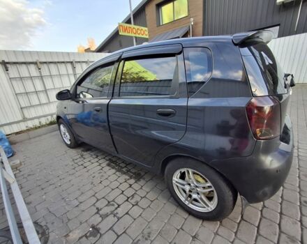 Черный Шевроле Авео, объемом двигателя 1.5 л и пробегом 220 тыс. км за 2000 $, фото 2 на Automoto.ua