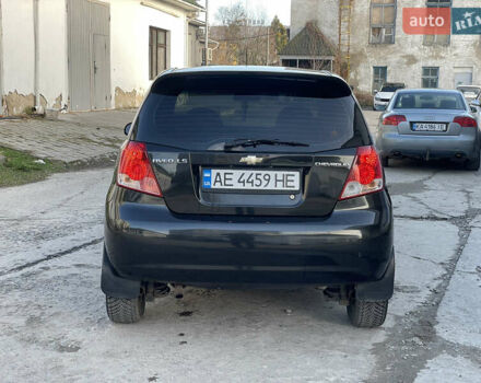 Черный Шевроле Авео, объемом двигателя 1.5 л и пробегом 210 тыс. км за 2750 $, фото 4 на Automoto.ua