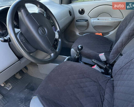 Черный Шевроле Авео, объемом двигателя 1.5 л и пробегом 210 тыс. км за 2750 $, фото 7 на Automoto.ua