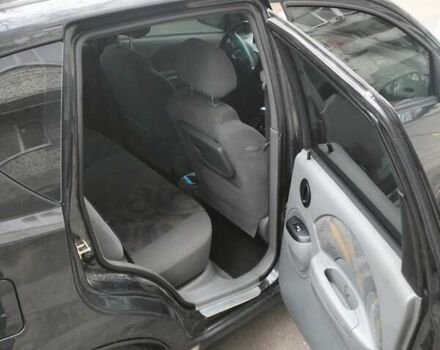 Черный Шевроле Авео, объемом двигателя 1.5 л и пробегом 143 тыс. км за 2000 $, фото 7 на Automoto.ua