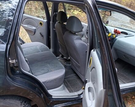 Черный Шевроле Авео, объемом двигателя 1.5 л и пробегом 230 тыс. км за 2500 $, фото 7 на Automoto.ua