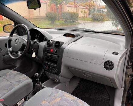 Черный Шевроле Авео, объемом двигателя 1.5 л и пробегом 94 тыс. км за 2650 $, фото 12 на Automoto.ua