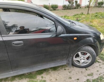 Чорний Шевроле Авео, об'ємом двигуна 1.5 л та пробігом 200 тис. км за 2250 $, фото 1 на Automoto.ua