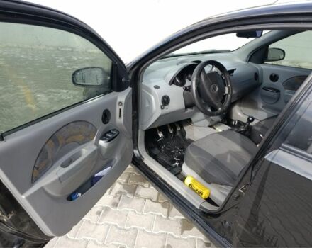 Черный Шевроле Авео, объемом двигателя 1.5 л и пробегом 394 тыс. км за 2900 $, фото 7 на Automoto.ua