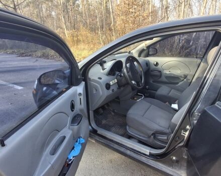 Чорний Шевроле Авео, об'ємом двигуна 1.5 л та пробігом 270 тис. км за 2500 $, фото 5 на Automoto.ua