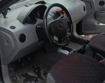 Черный Шевроле Авео, объемом двигателя 1.5 л и пробегом 217 тыс. км за 2800 $, фото 4 на Automoto.ua