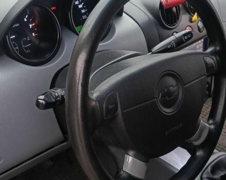 Черный Шевроле Авео, объемом двигателя 1.5 л и пробегом 217 тыс. км за 2800 $, фото 2 на Automoto.ua