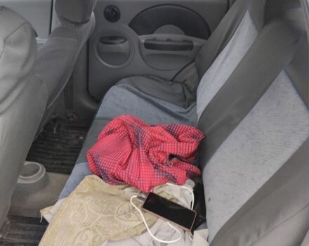 Чорний Шевроле Авео, об'ємом двигуна 1.5 л та пробігом 200 тис. км за 2250 $, фото 8 на Automoto.ua