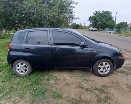 Черный Шевроле Авео, объемом двигателя 1.5 л и пробегом 200 тыс. км за 2700 $, фото 4 на Automoto.ua