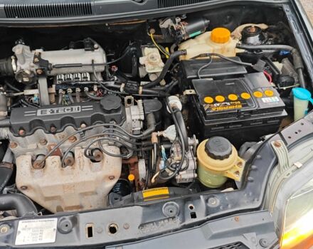 Чорний Шевроле Авео, об'ємом двигуна 1.5 л та пробігом 325 тис. км за 2500 $, фото 16 на Automoto.ua