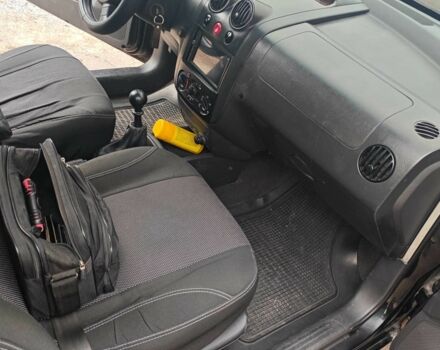 Чорний Шевроле Авео, об'ємом двигуна 1.5 л та пробігом 325 тис. км за 2500 $, фото 5 на Automoto.ua