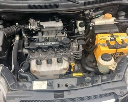 Черный Шевроле Авео, объемом двигателя 10 л и пробегом 185 тыс. км за 3500 $, фото 6 на Automoto.ua