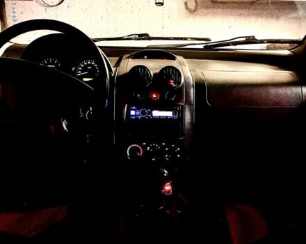Чорний Шевроле Авео, об'ємом двигуна 0 л та пробігом 250 тис. км за 1500 $, фото 7 на Automoto.ua