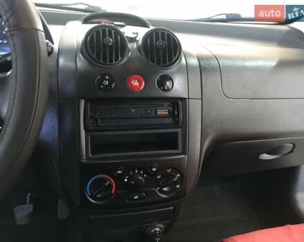 Черный Шевроле Авео, объемом двигателя 1.5 л и пробегом 200 тыс. км за 2600 $, фото 4 на Automoto.ua