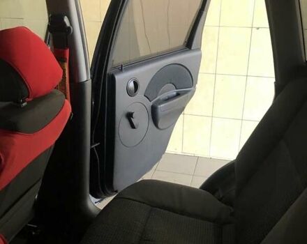 Черный Шевроле Авео, объемом двигателя 1.5 л и пробегом 200 тыс. км за 2600 $, фото 7 на Automoto.ua