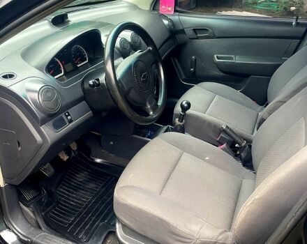 Черный Шевроле Авео, объемом двигателя 1.5 л и пробегом 312 тыс. км за 3100 $, фото 6 на Automoto.ua