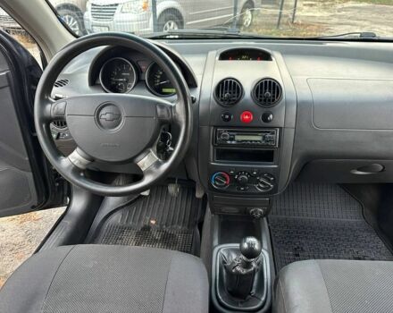 Чорний Шевроле Авео, об'ємом двигуна 1.5 л та пробігом 221 тис. км за 3200 $, фото 20 на Automoto.ua