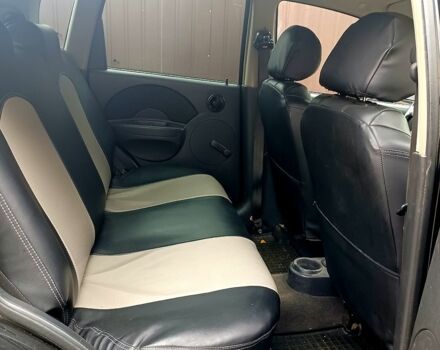 Черный Шевроле Авео, объемом двигателя 1.5 л и пробегом 188 тыс. км за 3200 $, фото 4 на Automoto.ua