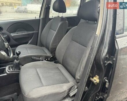 Черный Шевроле Авео, объемом двигателя 1.5 л и пробегом 143 тыс. км за 2190 $, фото 18 на Automoto.ua