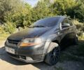 Черный Шевроле Авео, объемом двигателя 1.5 л и пробегом 350 тыс. км за 1100 $, фото 1 на Automoto.ua