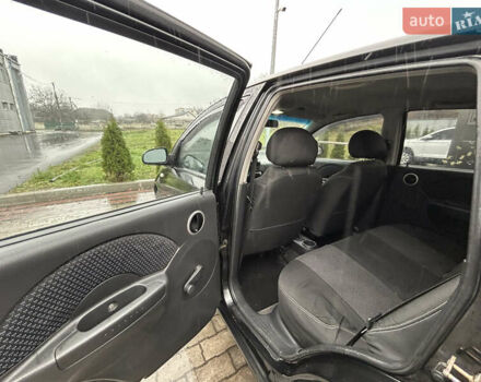 Черный Шевроле Авео, объемом двигателя 1.5 л и пробегом 203 тыс. км за 3000 $, фото 21 на Automoto.ua