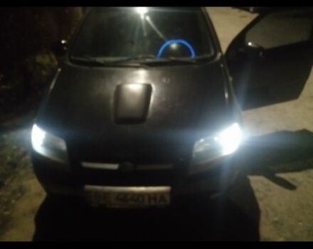 Черный Шевроле Авео, объемом двигателя 1.5 л и пробегом 250 тыс. км за 4000 $, фото 1 на Automoto.ua